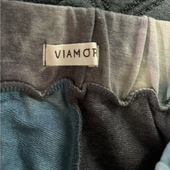 Viamor Lounge Pants - Picture 5 of 5